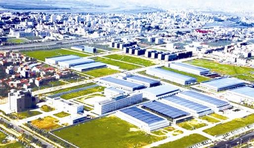 2016年，襄陽(yáng)高新區(qū)營(yíng)收突破3000億大關(guān)